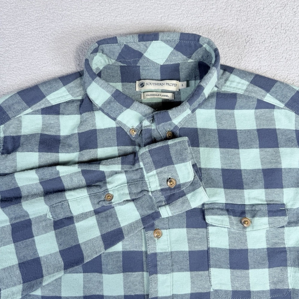 Southern Proper Men's Green Plaid Flannel Button Down Shirt Size L Long Sleeve